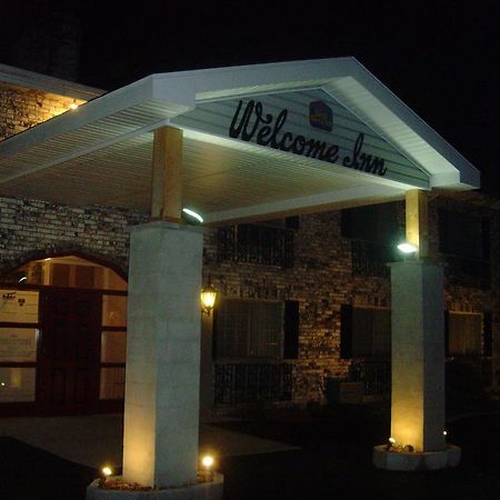 Ripon Welcome Inn And Suites Екстериор снимка